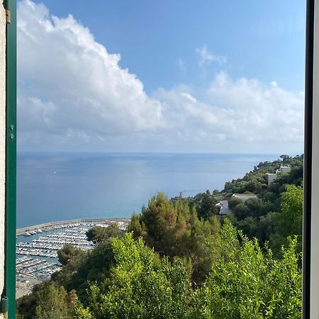 “Da Senso” Relax Nel Verde Vista Mare Finale Ligure Luaran gambar